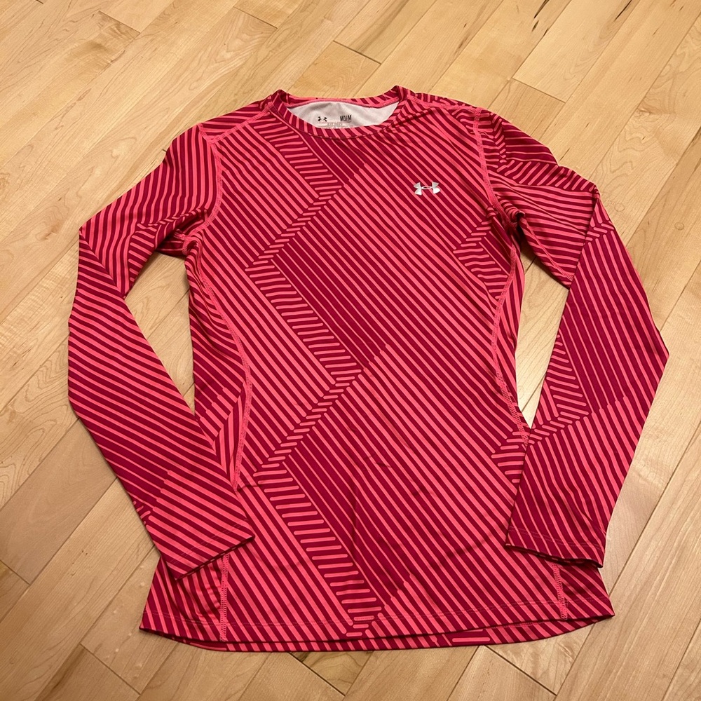 UNDER ARMOUR Long Sleeve Cold Gear bright pink MEDIUM